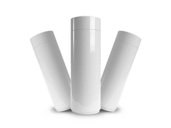 孤立的白色背景下的Tumbler 3D说明模型场景