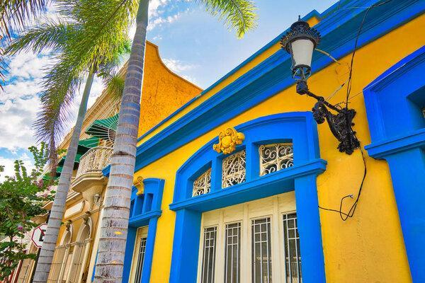 Mexico, Mazatlan, Colorful old city streets in historic city center