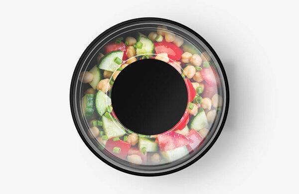 带贴纸模型的混合沙拉食品容器
