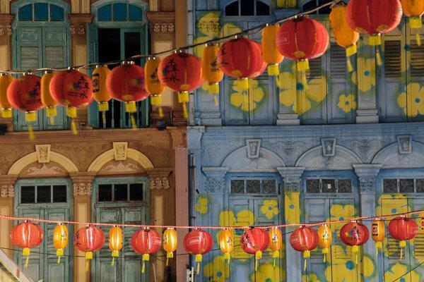 新加坡- 2019年9月8日：新加坡唐人街装饰中国灯笼庆祝中国新年.