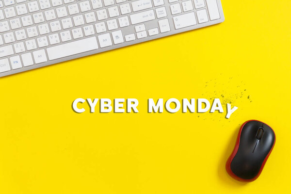 Mock-up online sales day with yellow paper background