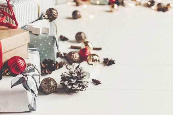 rustic presents and decorations